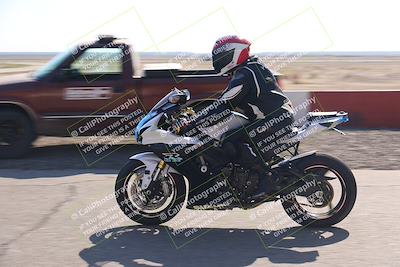 media/Nov-03-2025-Lets Ride (Mon) [[4d74c1c4d3]]/B Group/Grid/